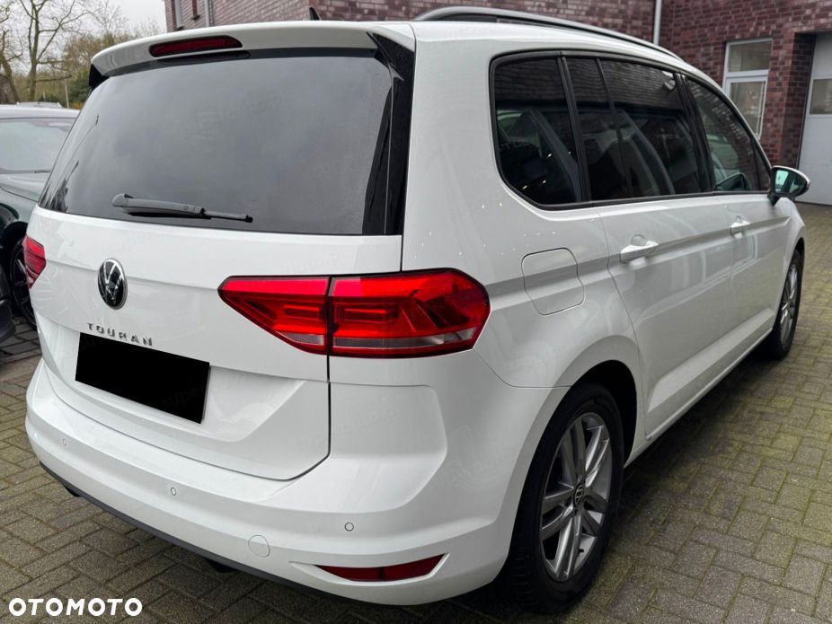 Volkswagen Touran 1.5 TSI EVO Comfortline Plus DSG - 5