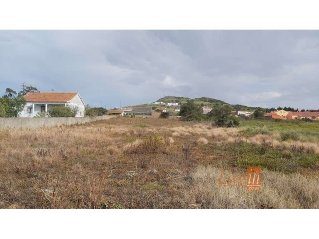 Terreno com 1595m2 em Lousa - Grande imagem: 3/11