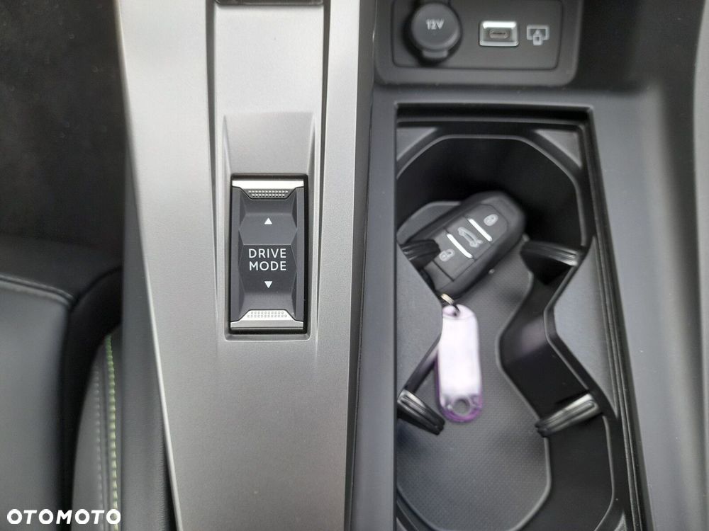 Peugeot 308 1.2 PureTech GT Pack S&S EAT8 - 27