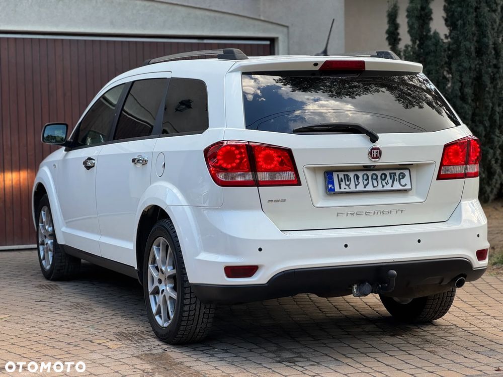Fiat Freemont 2.0 Multijet 16V DPF Automatik Allrad Lounge - 9