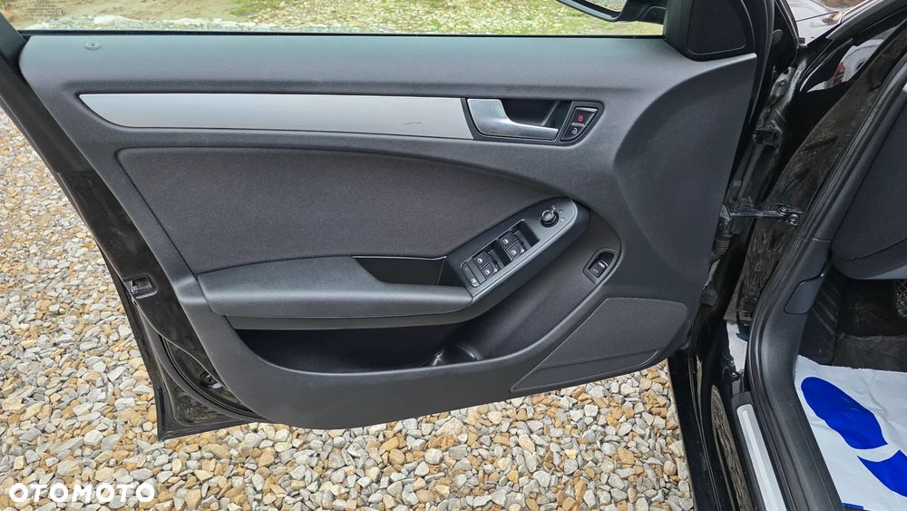 Audi A4 Limousine 1.8 TFSI Attraction - 12