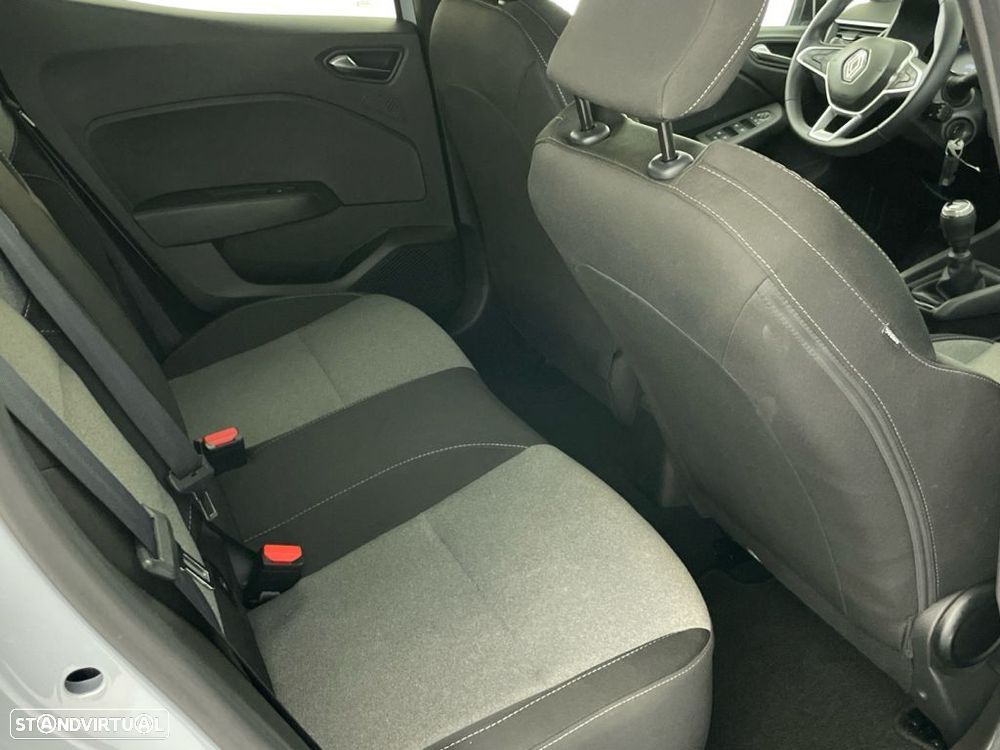 Renault Clio 1.0 TCe Evolution - 23