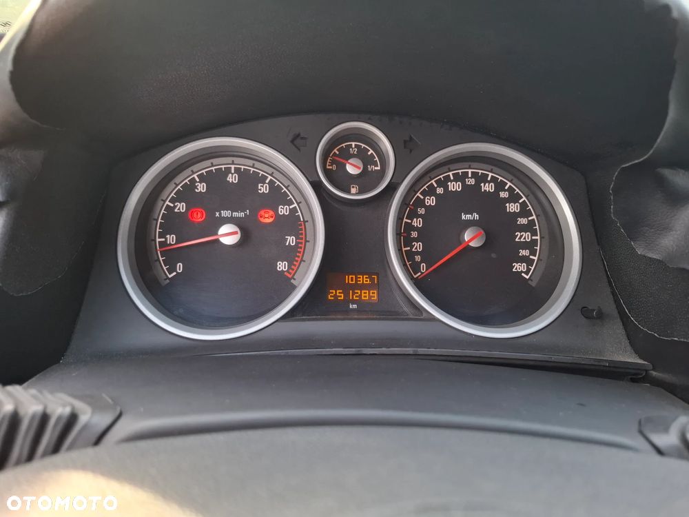 Opel Astra 1.4 Enjoy - 19