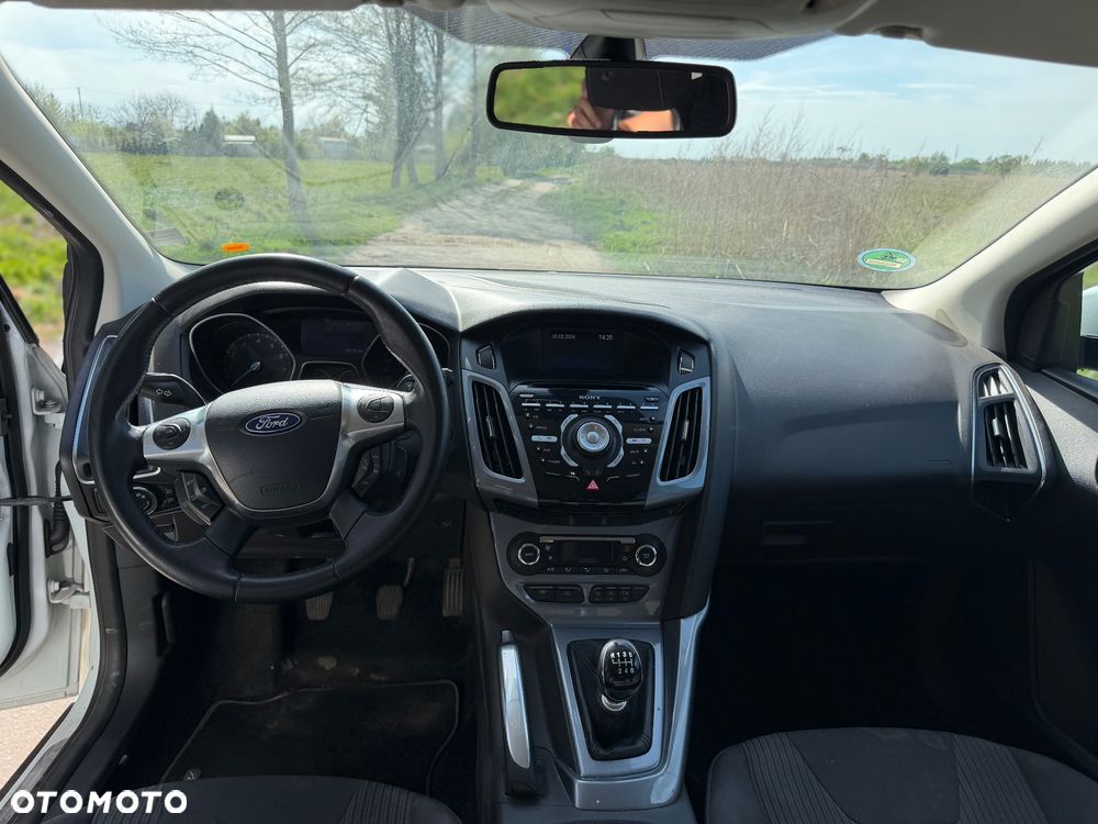 Ford Focus 1.0 EcoBoost Titanium - 11