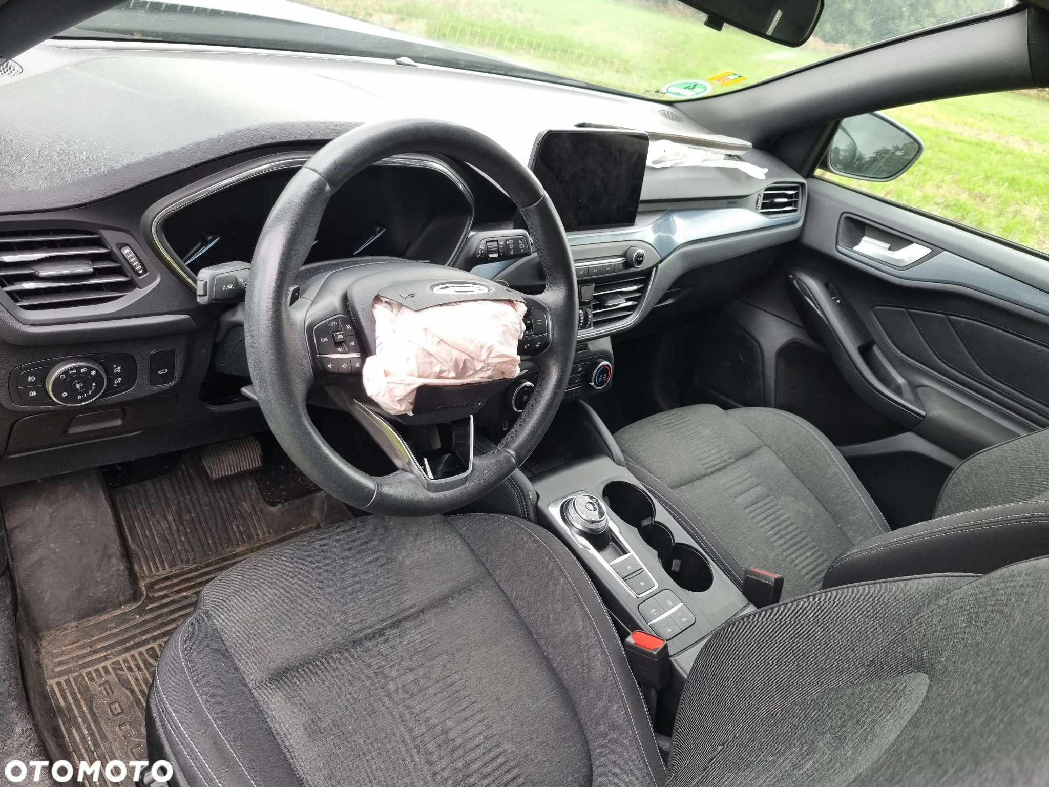 Ford Focus 1.0 EcoBoost Active Business - 11
