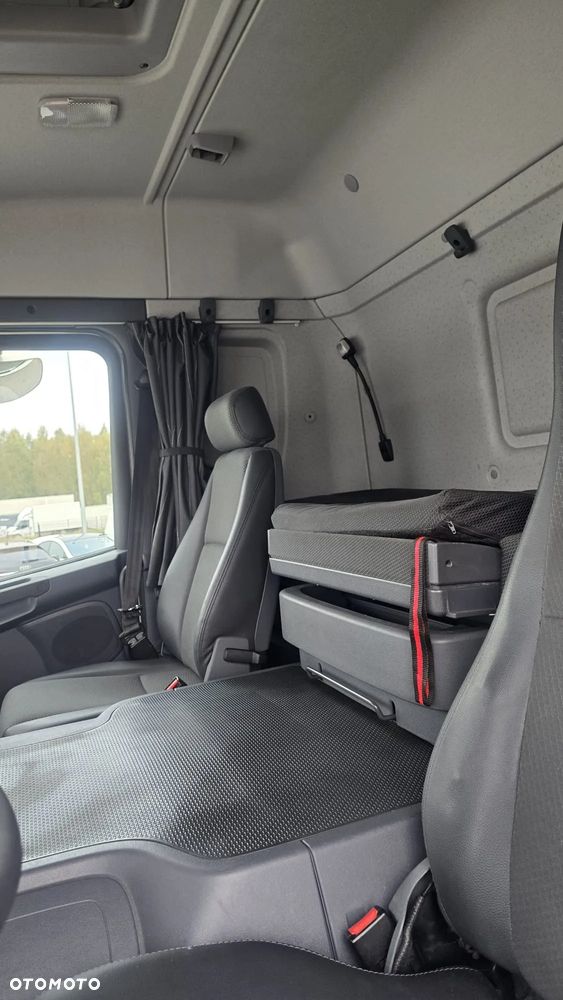 Scania P450 Euro 6 6x2 do zabudowy full air super stan mleko beczka laweta - 36