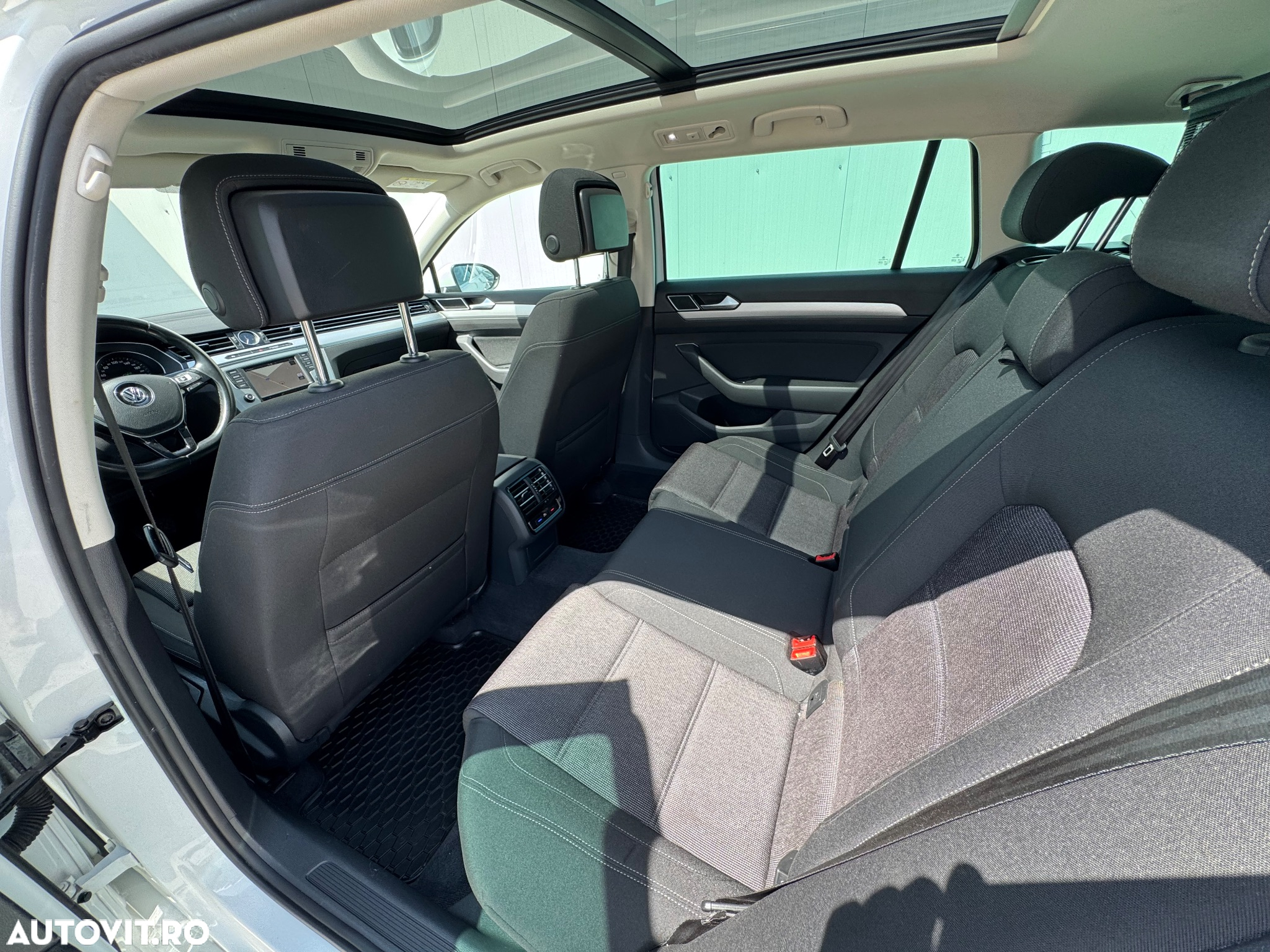 Volkswagen Passat Variant 2.0 BiTDI 4Mot DSG Highline - 5