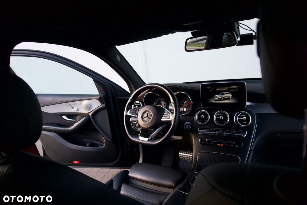 Mercedes-Benz GLC - 9