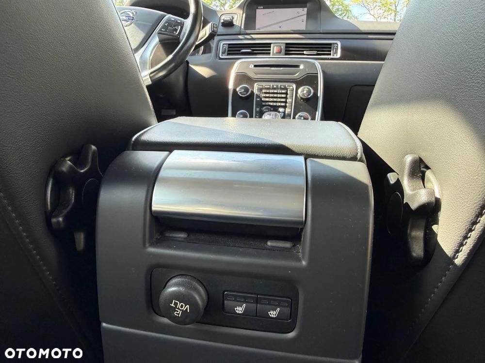Volvo V70 2.0T Powershift Momentum - 20
