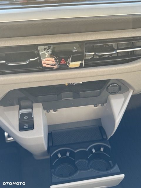 Volkswagen Multivan 2.0 TSI L2 Style DSG - 20