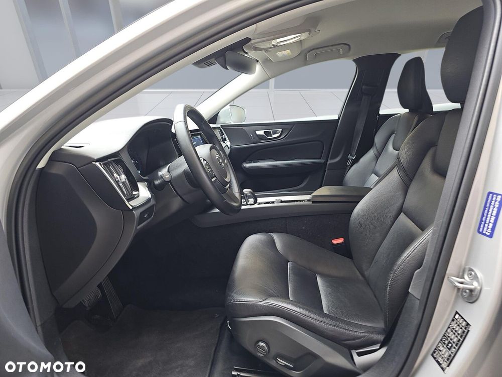 Volvo V60 B3 B Core - 9