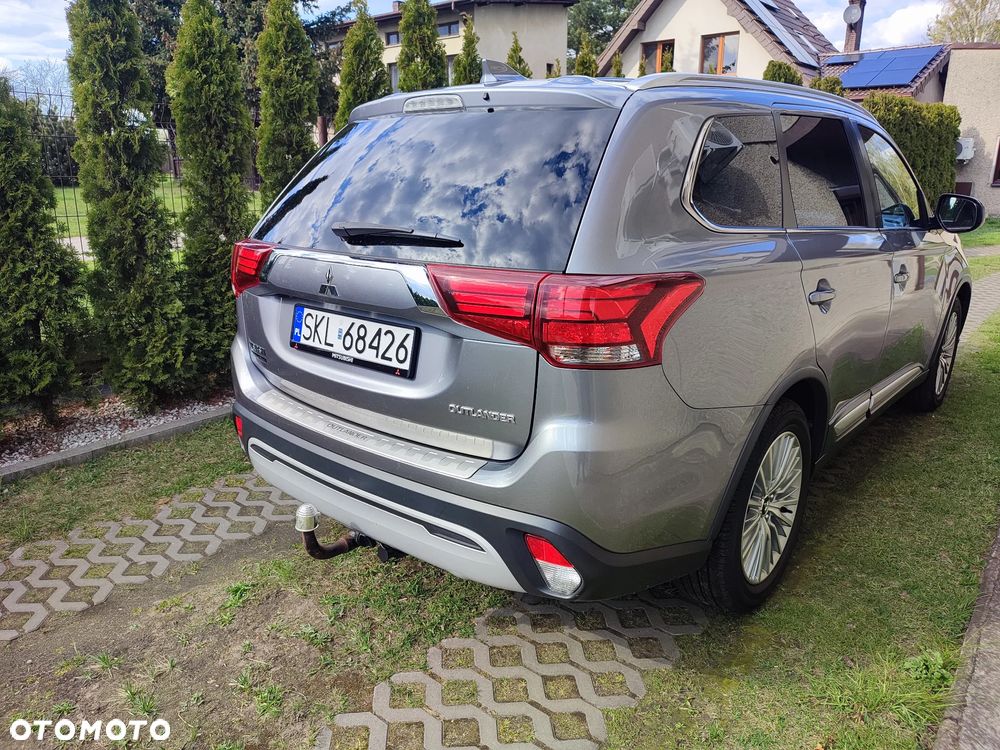 Mitsubishi Outlander 2.0 2WD CVT Active - 16