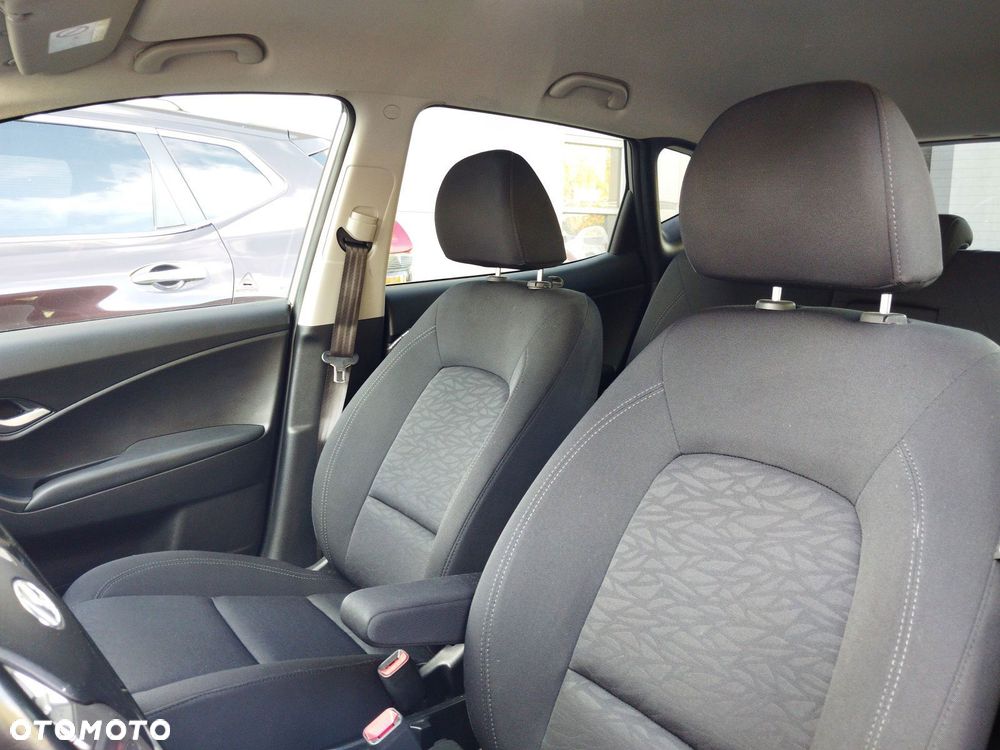 Hyundai ix20 1.6 Premium - 11