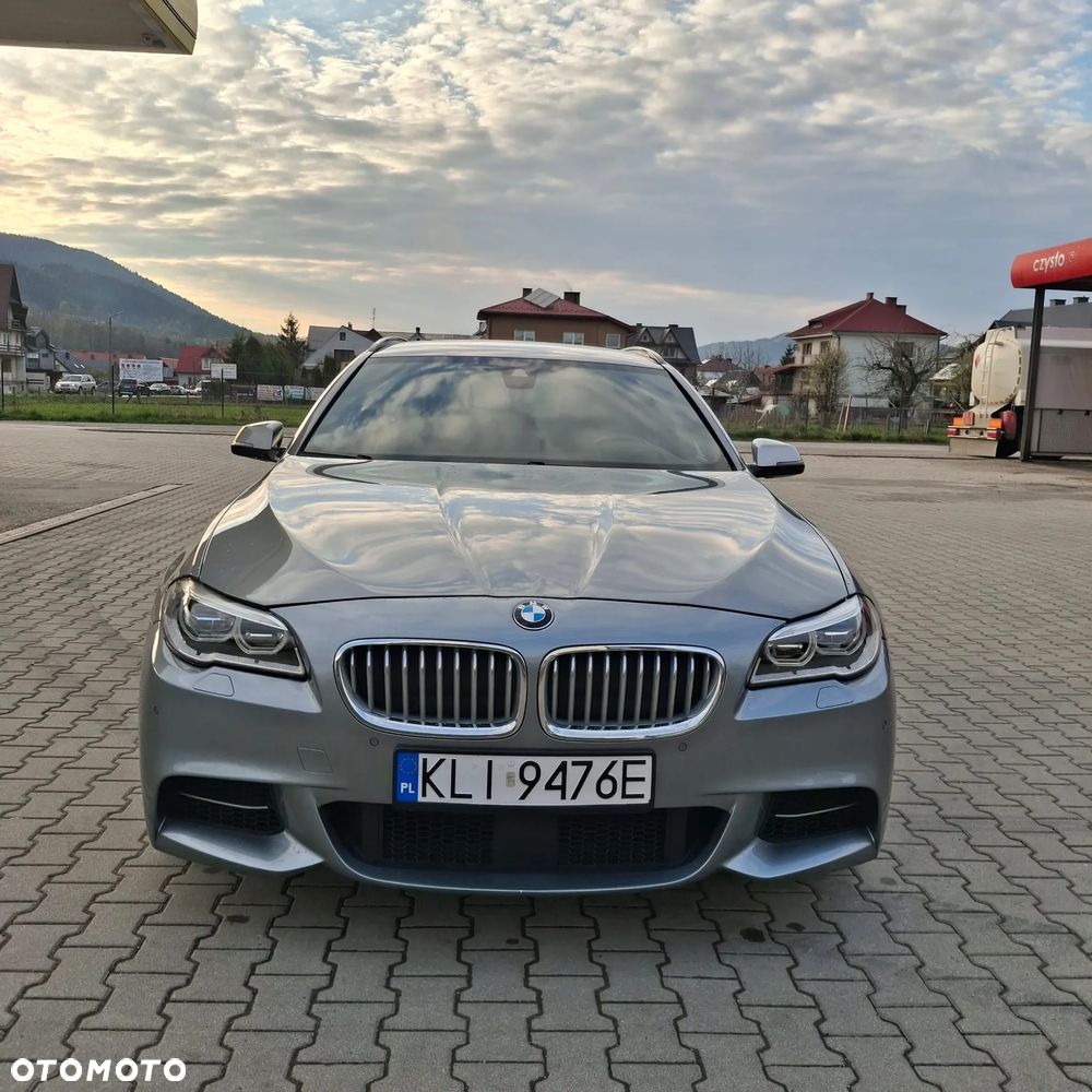 BMW Seria 5 M550d xDrive Sport-Aut - 8