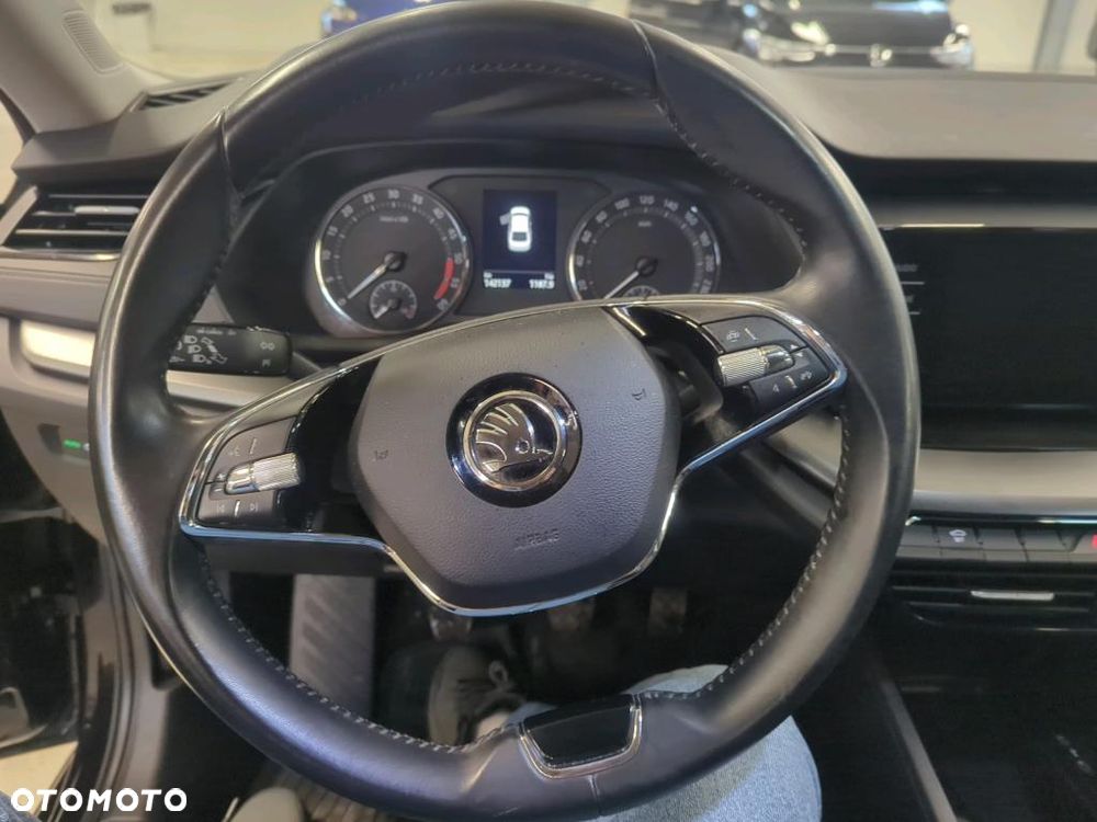 Skoda Octavia 2.0 TDI Ambition - 11