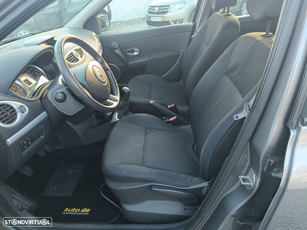 Renault Clio 1.2 16V Dynamique S - 5