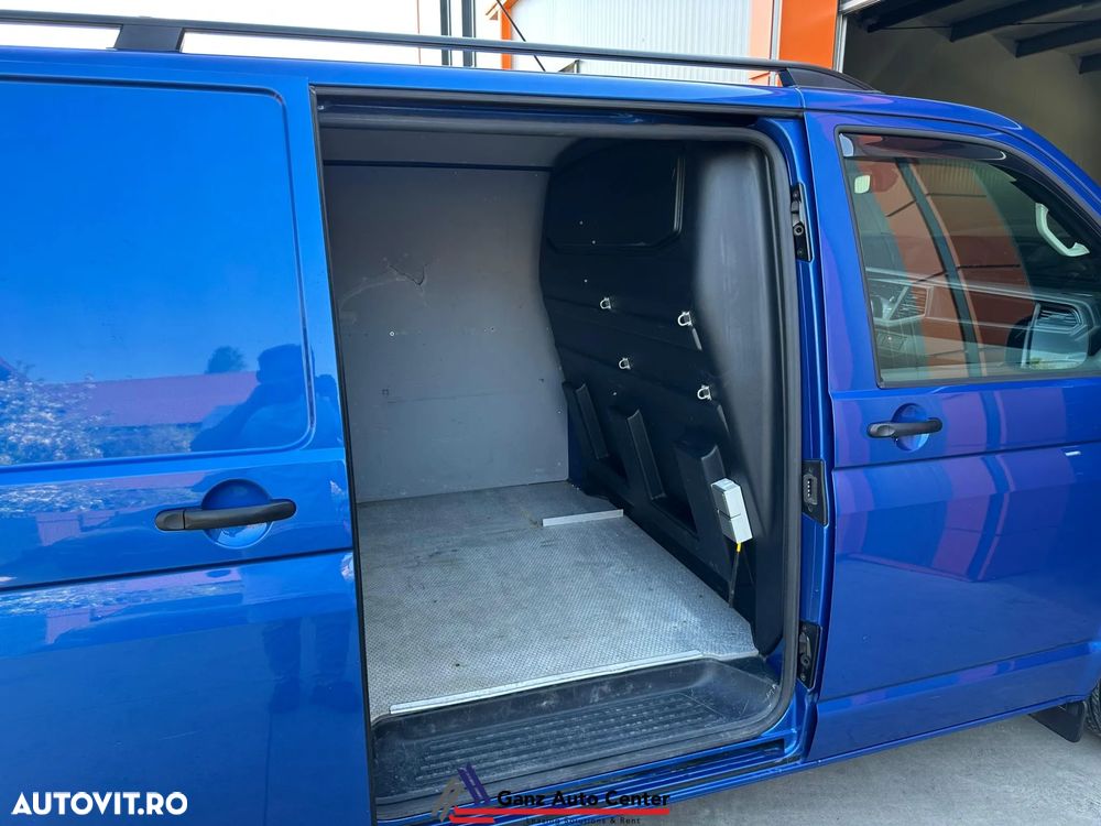 Volkswagen Transporter - 21
