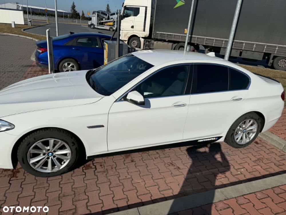 BMW Seria 5 518d - 5