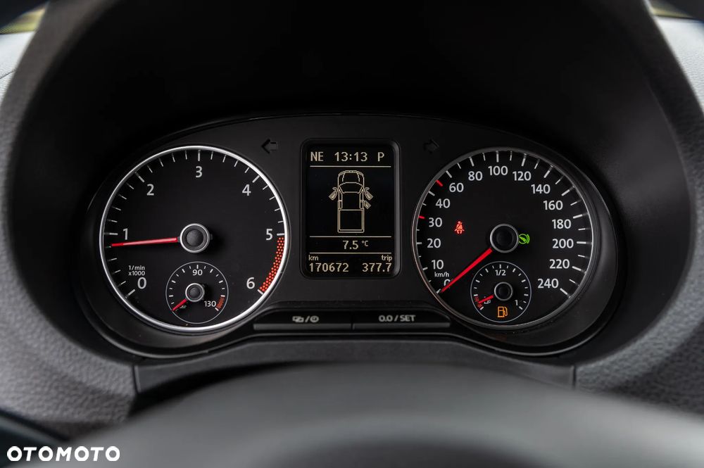 Volkswagen Amarok - 23