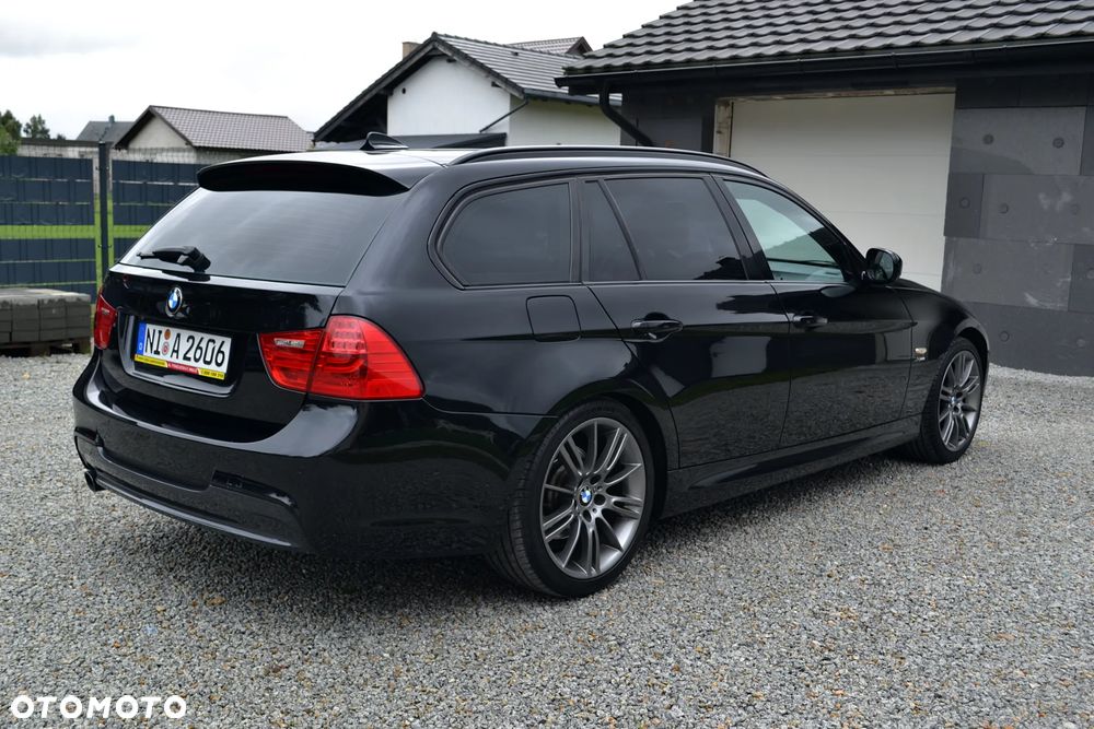 BMW Seria 3 320d xDrive DPF Edition Sport - 4