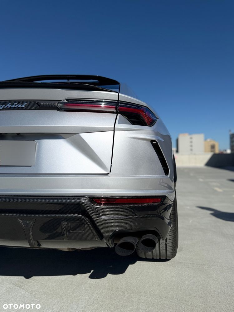 Lamborghini Urus Standard - 10