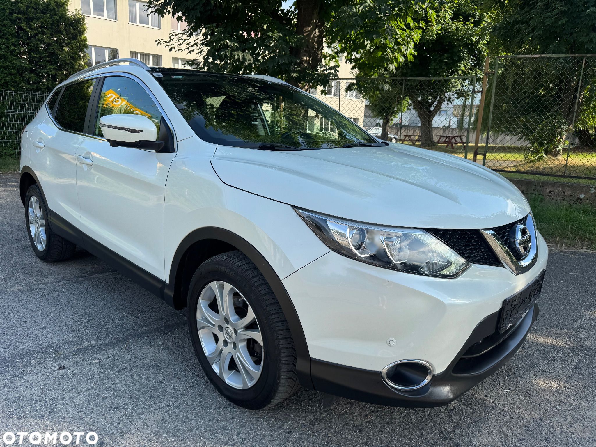 Nissan Qashqai - 1