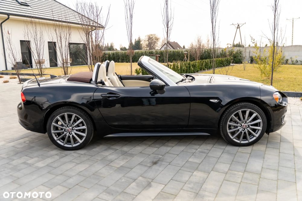 Fiat 124 Spider - 25