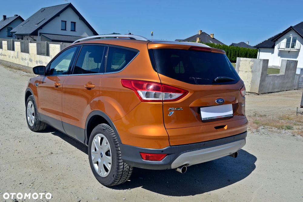Ford Kuga - 8