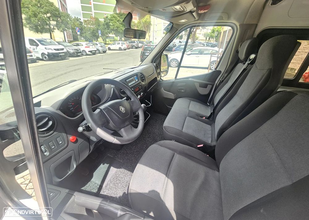 Renault Master 2.3 dCi L1H1 3.3T SS - 11