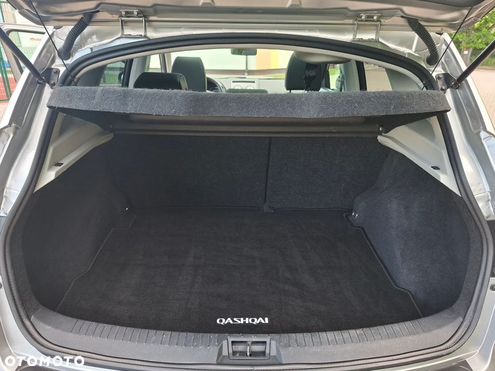 Nissan Qashqai 2.0 4x4 Tekna Premium - 18