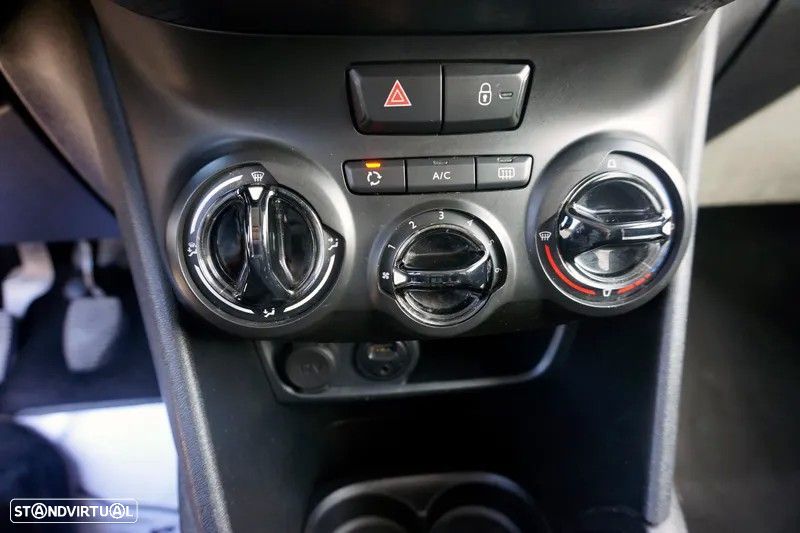 Peugeot 208 1.2 PureTech Style - 11