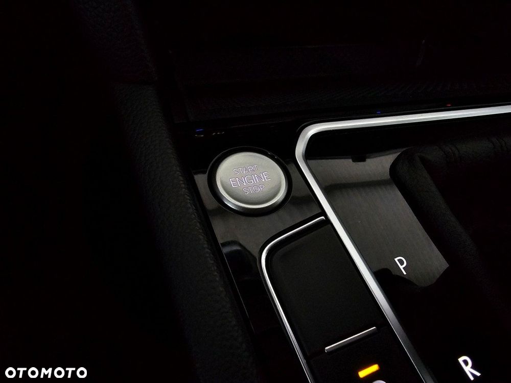 Volkswagen Passat Variant - 26