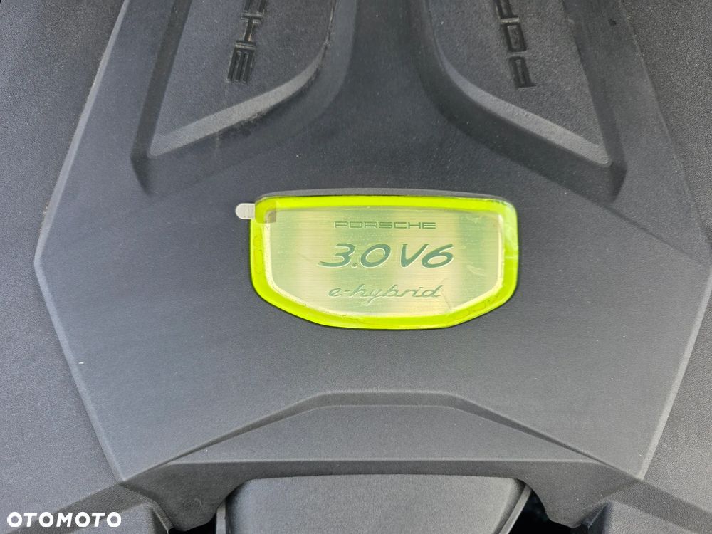 Porsche Cayenne E-Hybrid Platinum Edition - 7