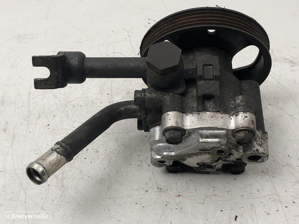 Bomba direcção assistida Usado NISSAN NP300 NAVARA (D40) 2.5 dCi | 07.05 -  REF.... - 4