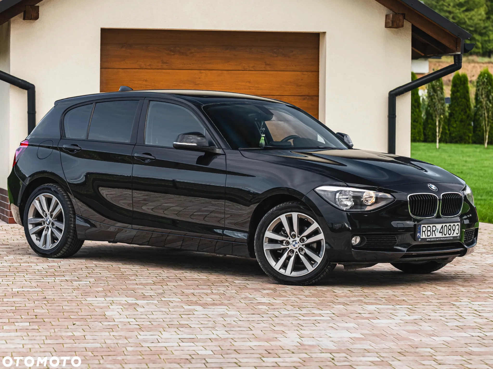 BMW Seria 1 116d - 30