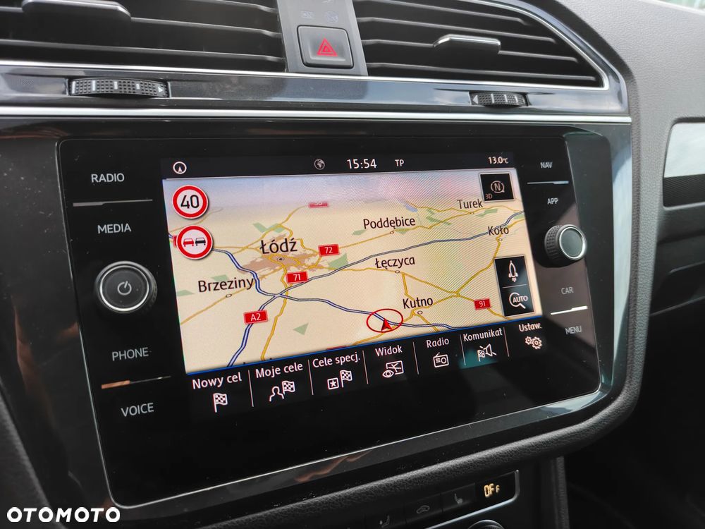 Volkswagen Tiguan - 29