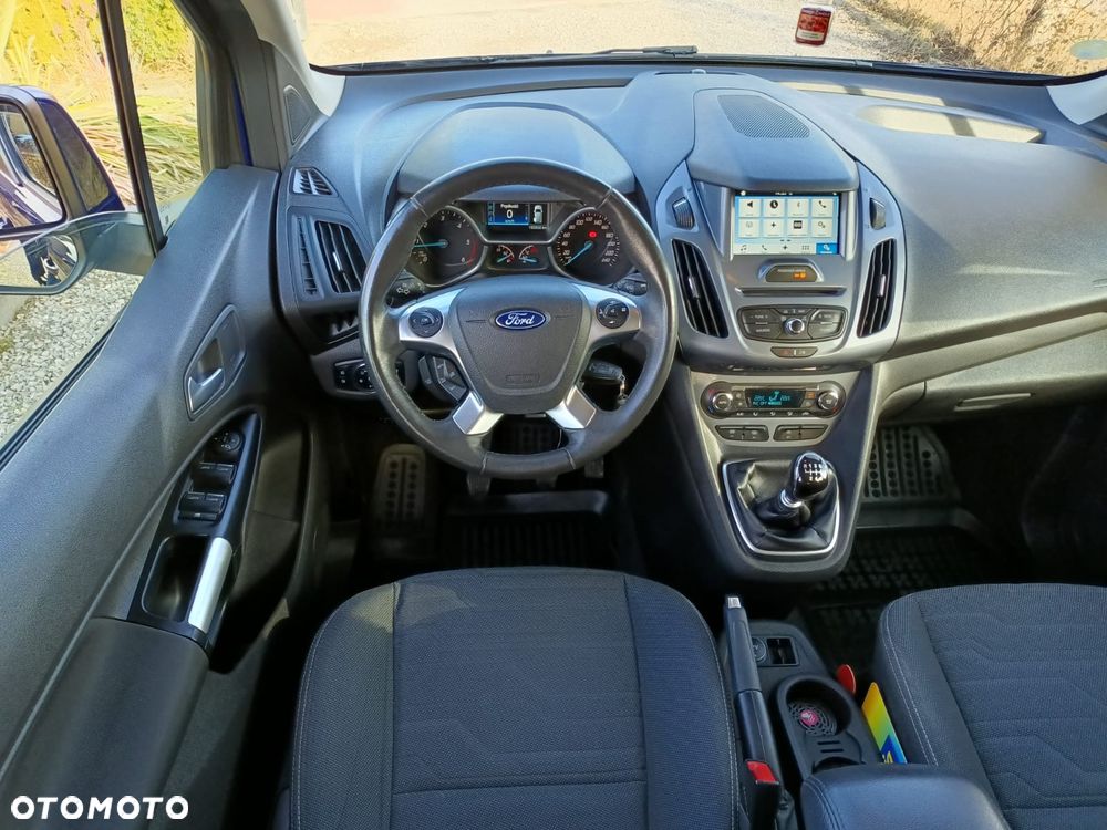 Ford Tourneo Connect 1.5 TDCi Titanium - 17