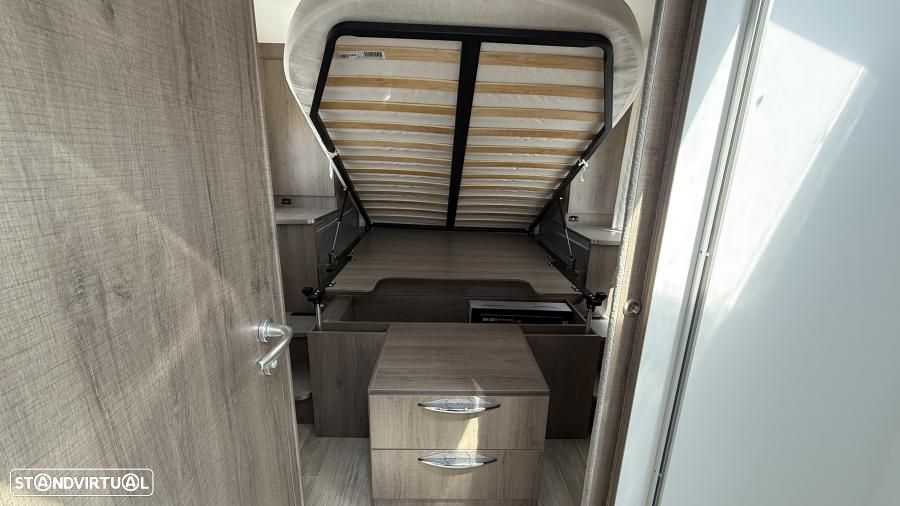 Bavaria T 746 Style c.central e basculante - 9