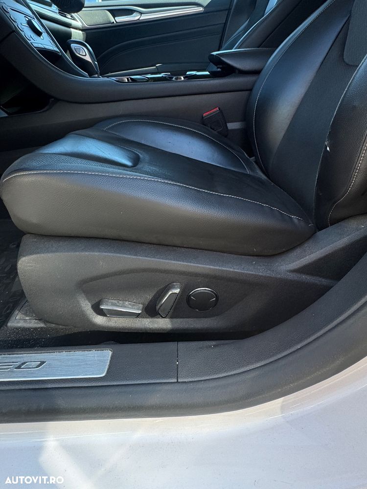 Ford Mondeo - 16