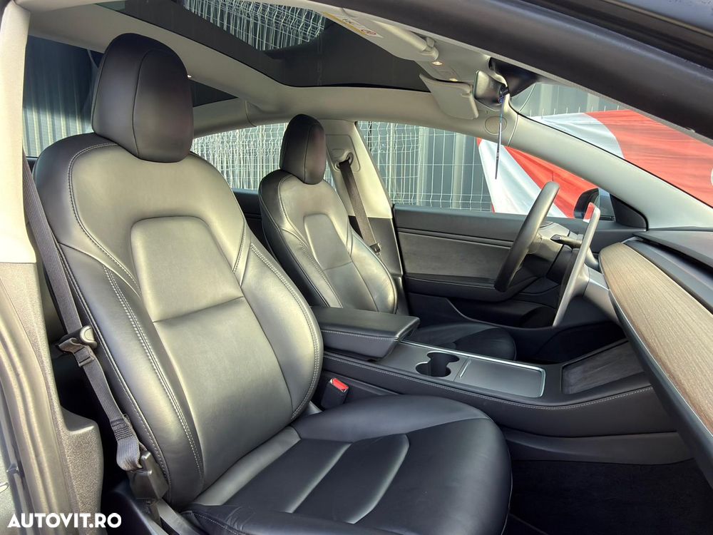 Tesla Model 3 Langstreckenbatterie Allradantrieb Dual Motor - 25