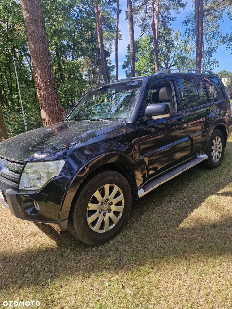 Mitsubishi Pajero 3.2 DID Alpine Edition - 27