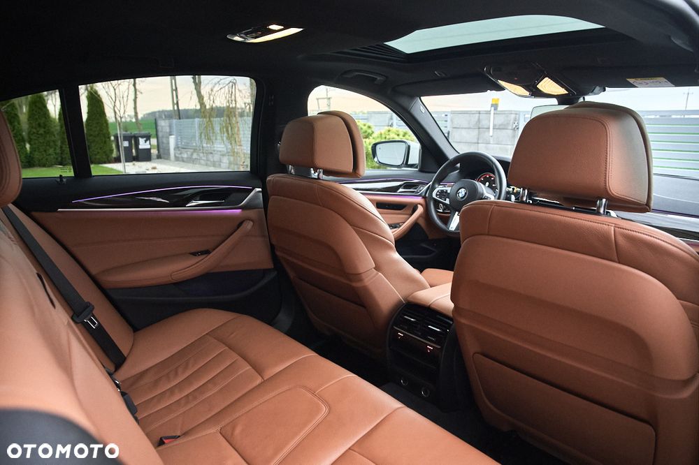 BMW Seria 5 530i xDrive M Sport sport - 4