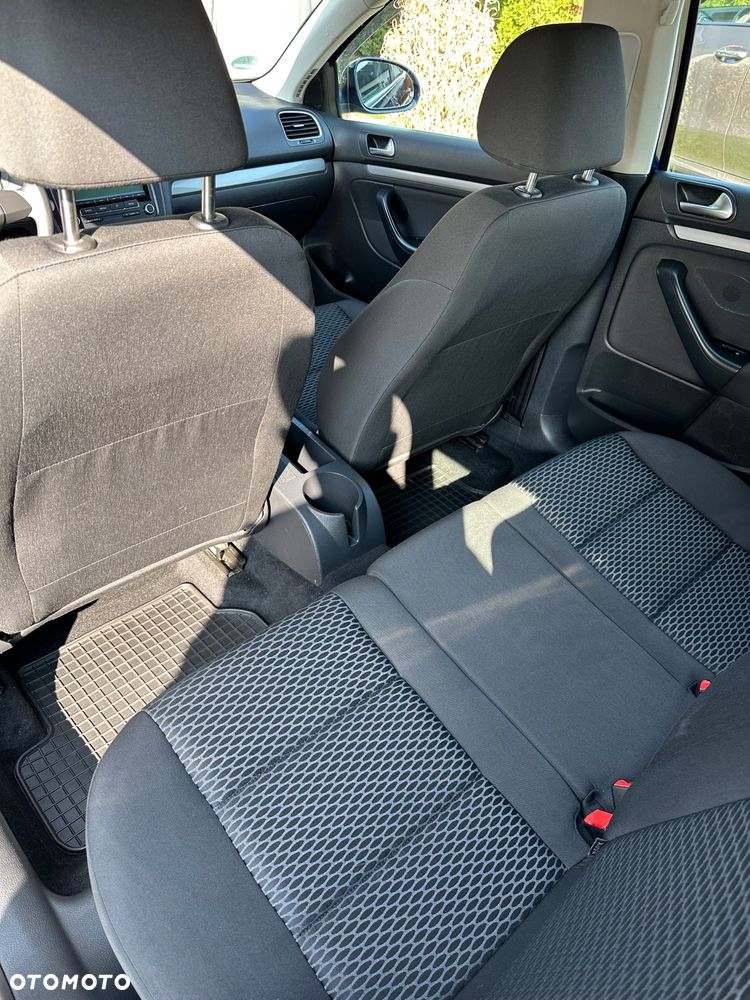 Volkswagen Golf - 12