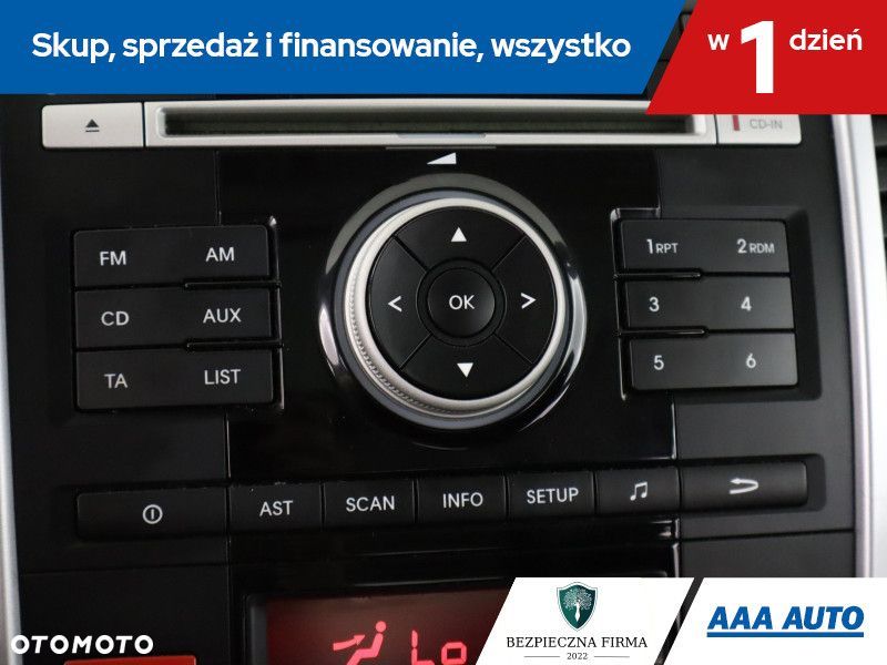 Kia Venga - 17