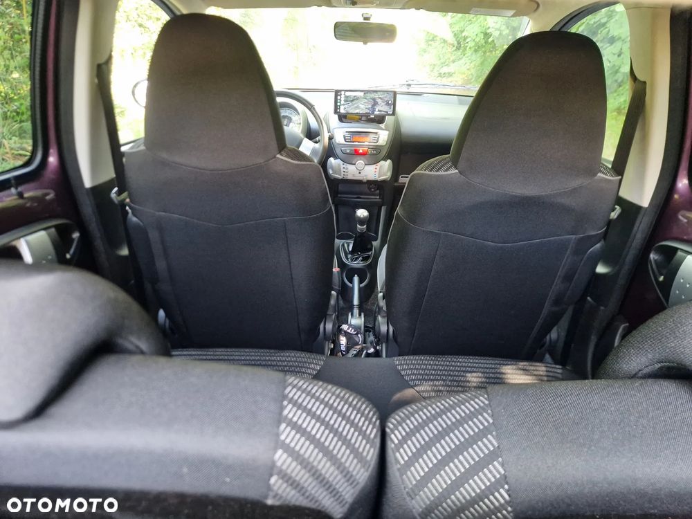 Peugeot 107 (70) 68 envy - 27
