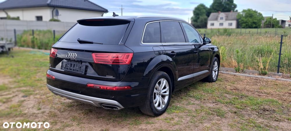 Audi Q7 - 6