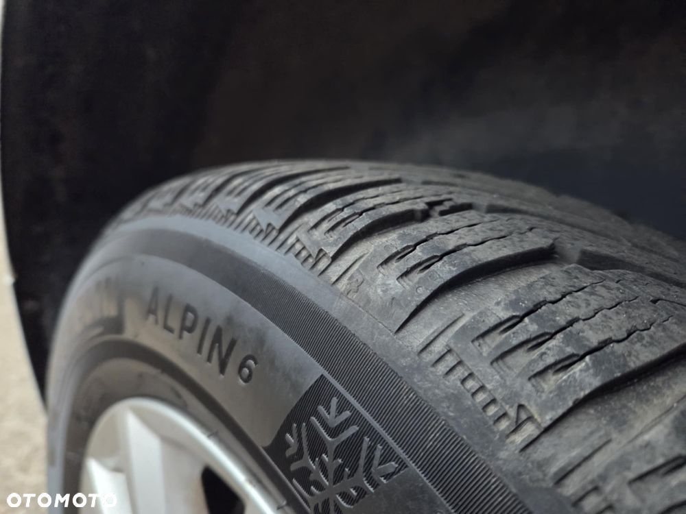 Volkswagen CADDY - 4