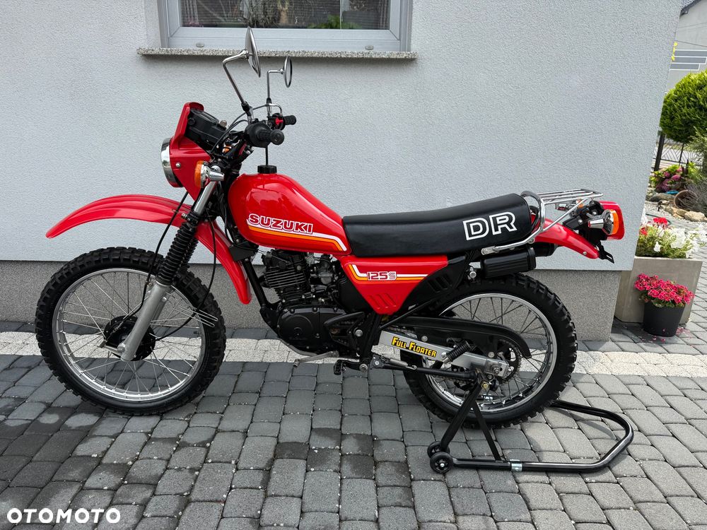 Suzuki DR - 11