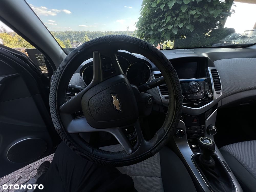Chevrolet Cruze 2.0 LT - 38