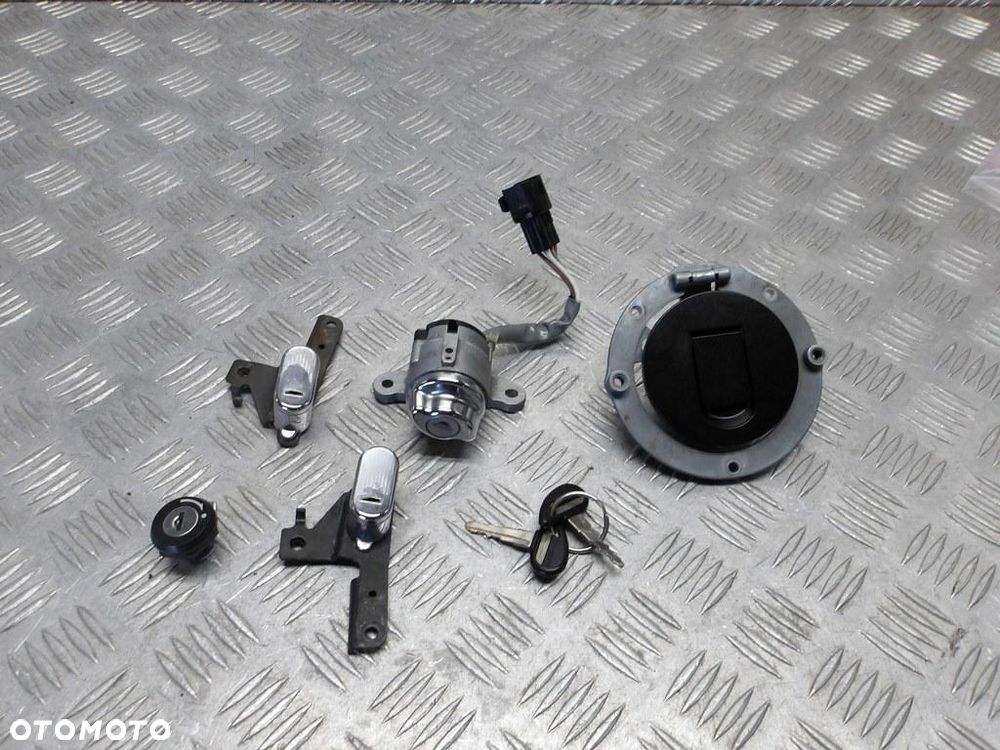 Stacyjka korek zestaw zamków KAWASAKI VN 1600 MEAN STREAK 04-08r   PN. 27045-5248 - 1